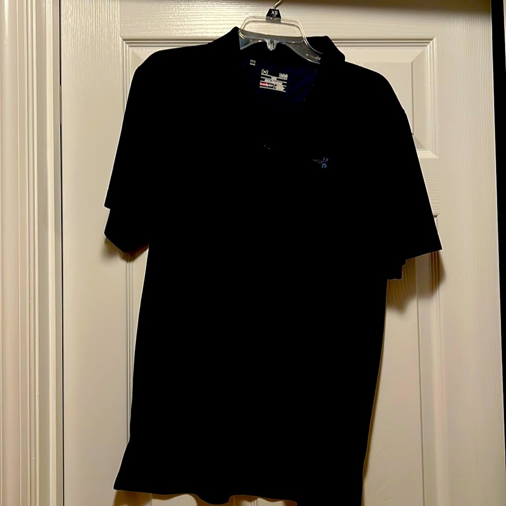 Under Armour Large heat gear polo shirt